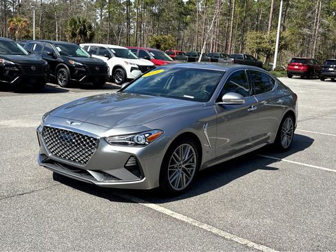 Used 2021 Genesis G70 2.0T image 3