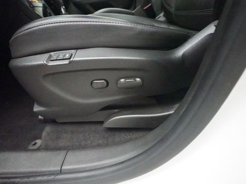 Used 2018 Buick Encore Premium w/ Experience Buick Package image 28