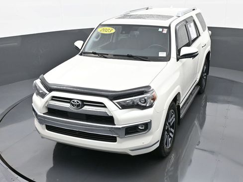 Used 2023 Toyota 4Runner Limited AWD/4WD image 41