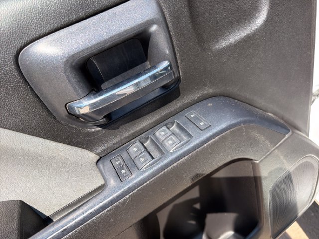 Used 2018 Chevrolet Silverado 3500 W/T AWD/4WD image 12