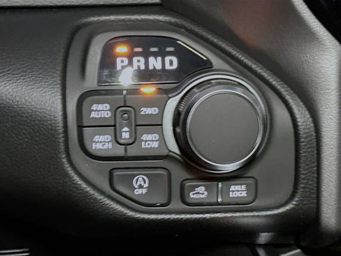 New 2026 RAM 1500 4x4 Crew Cab image 11