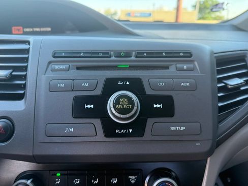 Used 2012 Honda Civic LX image 17