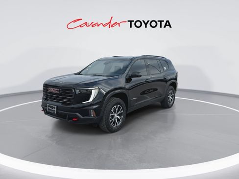 Used 2025 GMC Acadia AT4 AWD/4WD image 4