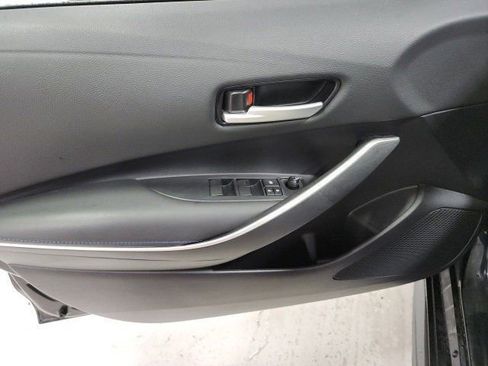 Used 2021 Toyota Corolla SE w/ SE Premium Package FWD image 22