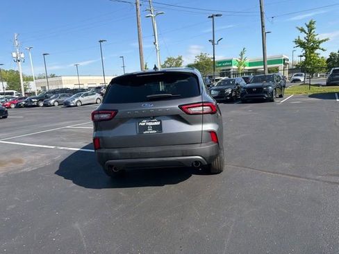 Used 2025 Ford Escape ST-Line FWD image 11