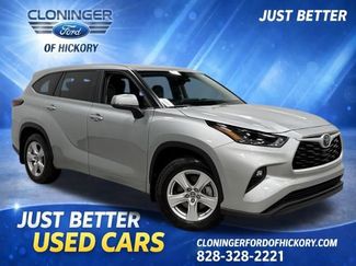 Used 2024 Toyota Highlander LE video 1