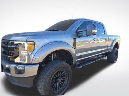 Used 2021 Ford F250 Lariat image 4