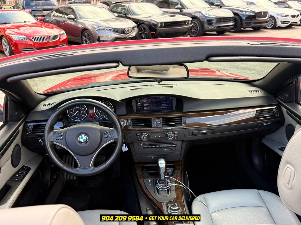 Used 2013 BMW 335i Convertible w/ Premium Pkg RWD image 29