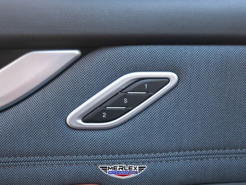 Used 2019 Maserati Levante S GranLusso image 44