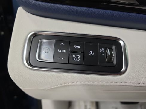 New 2026 Buick Enclave Avenir w/ Super Cruise Package AWD/4WD image 25