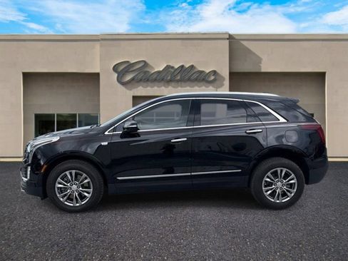 Used 2021 Cadillac XT5 Premium Luxury FWD image 9