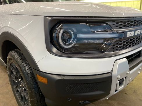 New 2025 Ford Bronco Sport Badlands w/ Badlands Tech Package AWD/4WD image 2