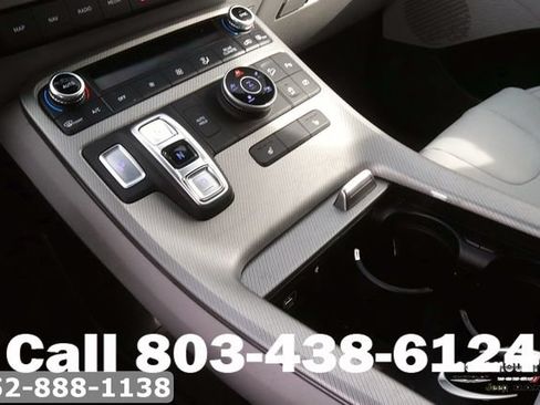 Used 2025 Hyundai Palisade SEL AWD/4WD image 21