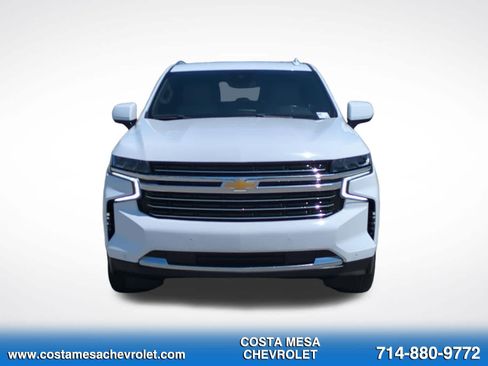 Used 2024 Chevrolet Tahoe LT RWD image 2