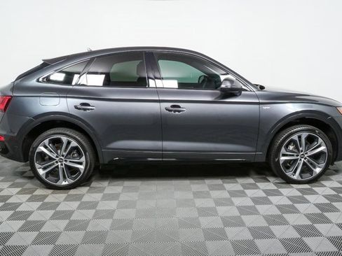 Used 2023 Audi Q5 2.0T Premium Plus w/ Premium Plus Package image 2