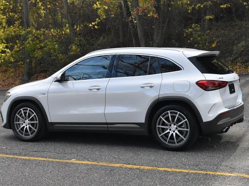 Used 2021 Mercedes-Benz GLA 35 AMG 4MATIC image 6