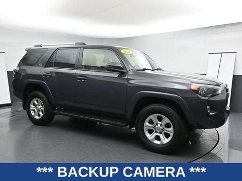 Used 2024 Toyota 4Runner SR5 image 3