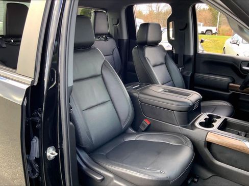 Used 2019 Chevrolet Silverado 1500 RST w/ All-Star Edition image 8