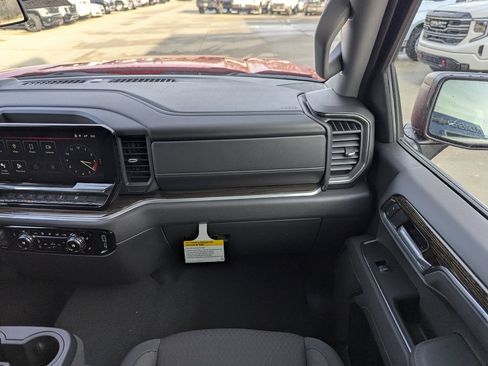 New 2026 GMC Sierra 1500 Elevation image 4