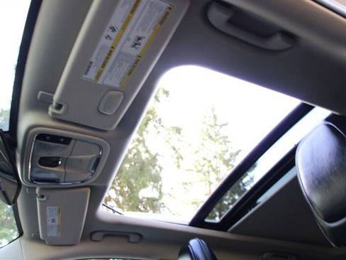 Used 2014 Jeep Cherokee Limited image 10