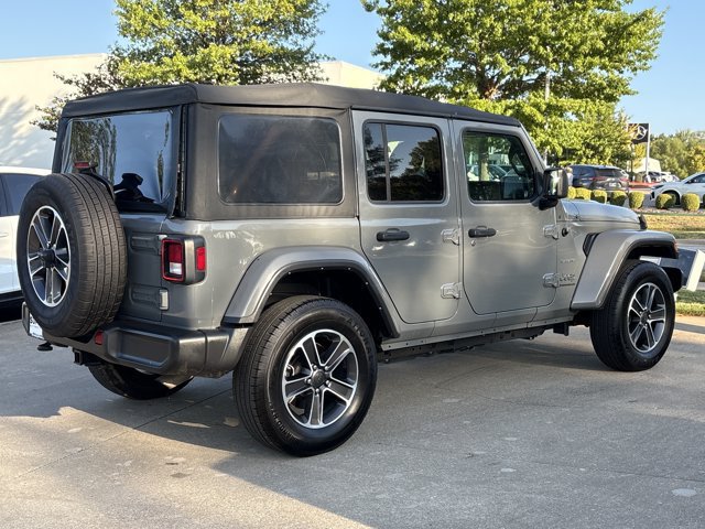 Used 2023 Jeep Wrangler Unlimited Sahara w/ Cold Weather Group AWD/4WD image 3