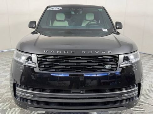 Used 2024 Land Rover Range Rover SE AWD/4WD image 11