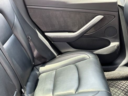 Used 2023 Tesla Model 3 Standard Range RWD image 11