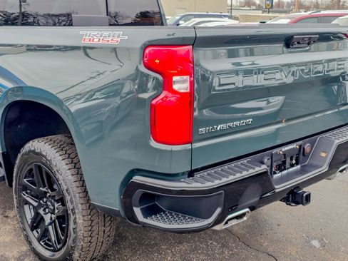 Used 2026 Chevrolet Silverado 1500 LT Trail Boss w/ Convenience Package II image 22