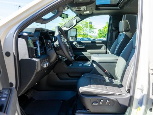 New 2026 GMC Sierra 2500 AT4X AWD/4WD image 11