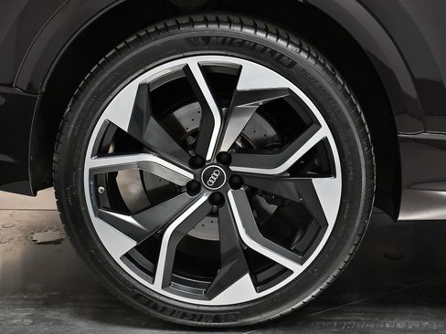 Used 2021 Audi RS Q8 w/ Carbon Optic Package AWD/4WD image 51