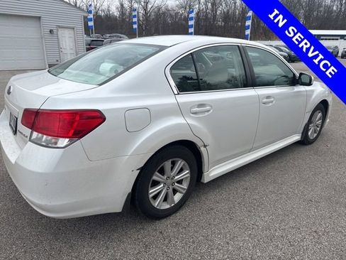 Used 2012 Subaru Legacy 2.5i Premium w/ All-Weather Pkg + Moonroof image 9