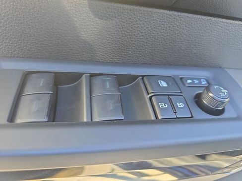 Certified 2025 Toyota Tundra Limited image 27