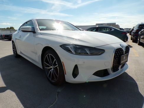 Certified 2025 BMW 430i xDrive Coupe w/ Premium Package image 1