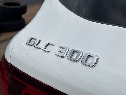 Used 2022 Mercedes-Benz GLC 300 image 35