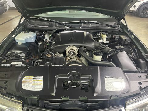 Used 1999 Lincoln Town Car Signature image 9