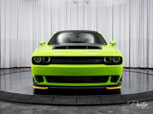 Used 2023 Dodge Challenger SRT Hellcat Redeye RWD image 2