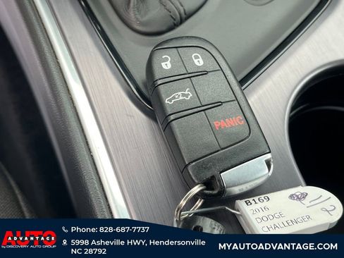 Used 2016 Dodge Challenger R/T w/ Blacktop Package image 22