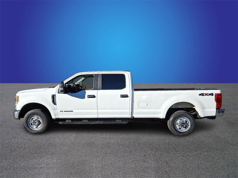 Used 2022 Ford F250 XL w/ Power Equipment Group image 7