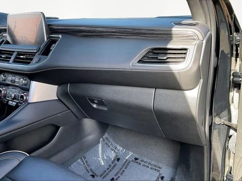 Used 2023 GMC Yukon SLT image 19