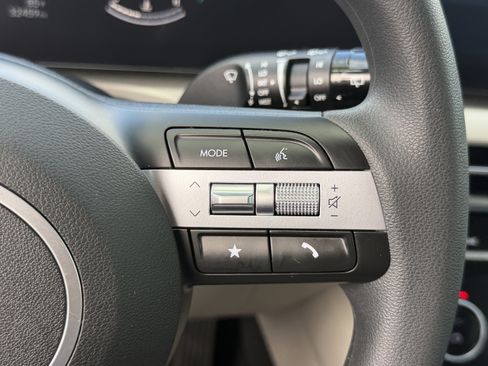 Used 2025 Hyundai Tucson SEL FWD image 30