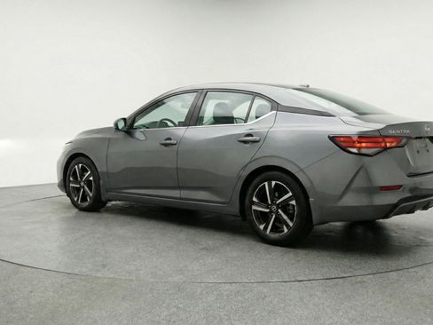 Used 2025 Nissan Sentra SV FWD image 6