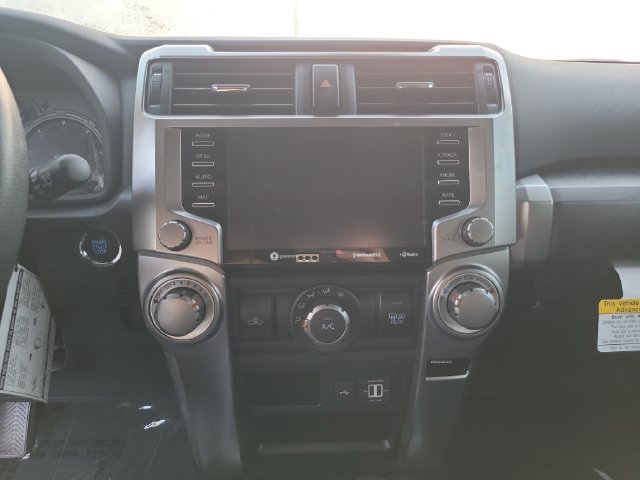 Used 2022 Toyota 4Runner SR5 Premium w/ Moonroof Package AWD/4WD image 19