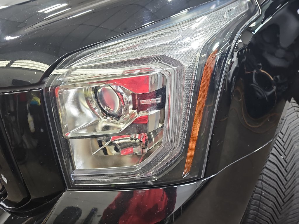 Certified 2020 GMC Yukon XL SLT w/ Open Road Package AWD/4WD image 38