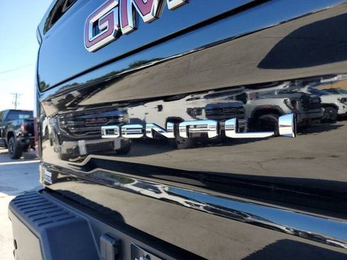 New 2026 GMC Sierra 3500 Denali w/ Denali Reserve Package AWD/4WD image 9