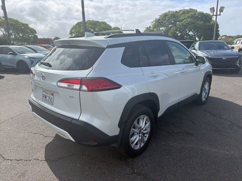 Used 2024 Toyota Corolla Cross LE FWD image 4