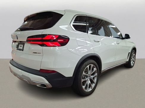 Certified 2024 BMW X5 xDrive40i w/ Parking Assistance Package AWD/4WD image 4