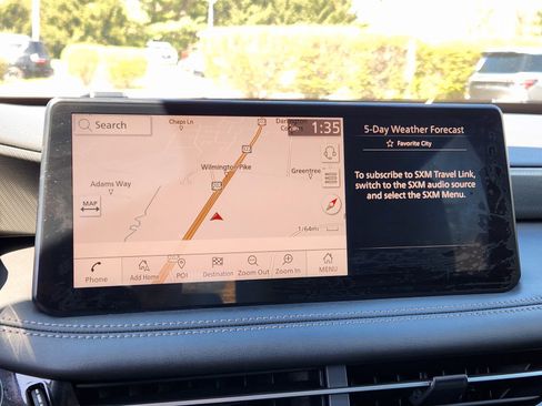 Certified 2025 INFINITI QX60 Luxe image 22