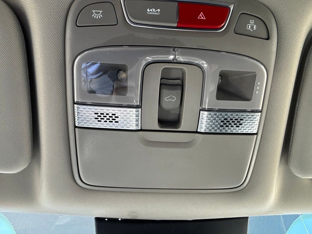 Used 2024 Kia Telluride EX w/ EX Captain's Chair Package AWD/4WD image 16
