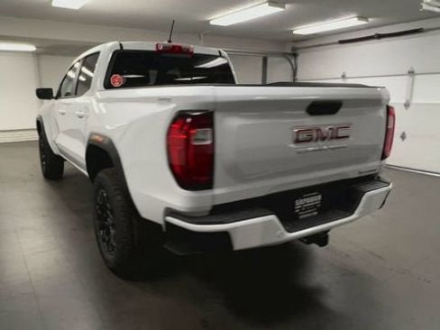 New 2026 GMC Canyon Elevation w/ Convenience Package image 7