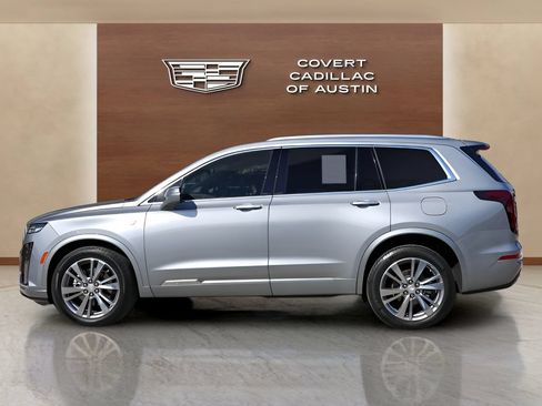 Certified 2025 Cadillac XT6 Premium Luxury AWD/4WD image 2